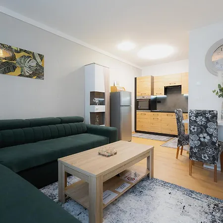 B-208 Brezovina Apartman Veszele